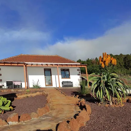 Casa Almendros Jacuzzi Garden Holiday home Puntagorda (La Palma)
